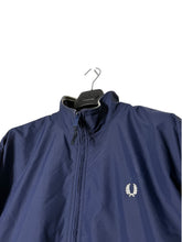 Lade das Bild in den Galerie-Viewer, Fred Perry Jacke - L
