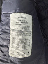 Lade das Bild in den Galerie-Viewer, Stone Island Weste - L
