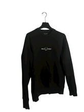 Lade das Bild in den Galerie-Viewer, Fred Perry Pullover - L
