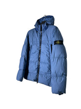 Lade das Bild in den Galerie-Viewer, Stone Island Garment Dyed Daunenjacke
