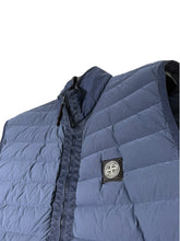Lade das Bild in den Galerie-Viewer, Stone Island Weste - XL
