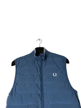 Lade das Bild in den Galerie-Viewer, Fred Perry Weste
