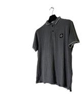 Lade das Bild in den Galerie-Viewer, Stone Island Polo - XL
