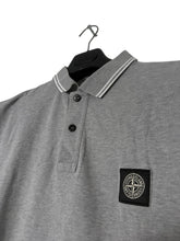 Lade das Bild in den Galerie-Viewer, Stone Island Polo - XL
